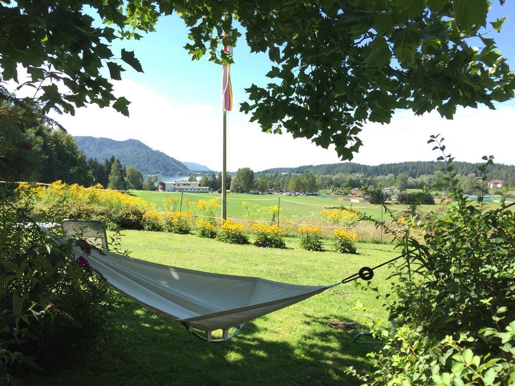ウンテーブルク・アム・クロッパイナー・ゼーGeorgihof Im Parkアパートメント エクステリア 写真