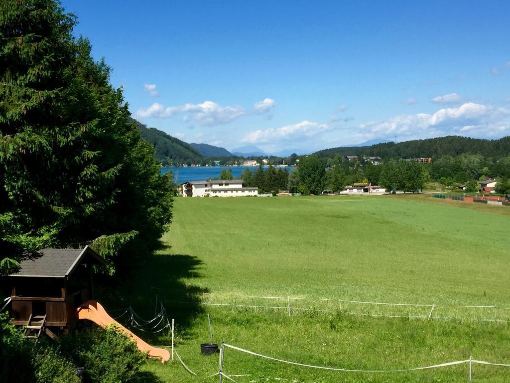 ウンテーブルク・アム・クロッパイナー・ゼーGeorgihof Im Parkアパートメント エクステリア 写真